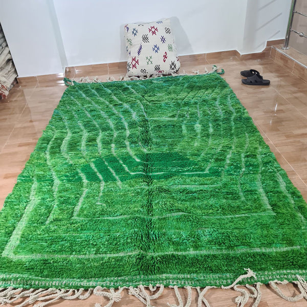 UNIQUE medium 5x8ft berber rug, Handmade Rug , medium 5x8ft Moroccan Rug, medium 5x8ft Rug, Beniourain Wool Rug, Geometric Rug, Handwoven Rug, Area Rug