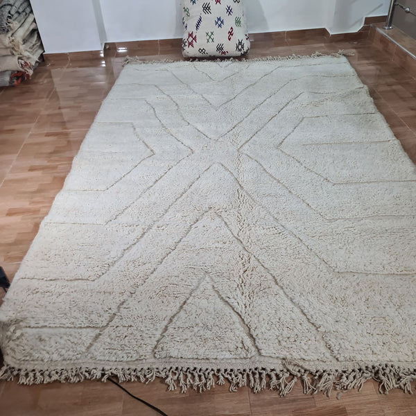 UNIQUE medium 5x8ft berber rug, Handmade Rug , medium 5x8ft Moroccan Rug, medium 5x8ft Rug, Beniourain Wool Rug, Geometric Rug, Handwoven Rug, Area Rug