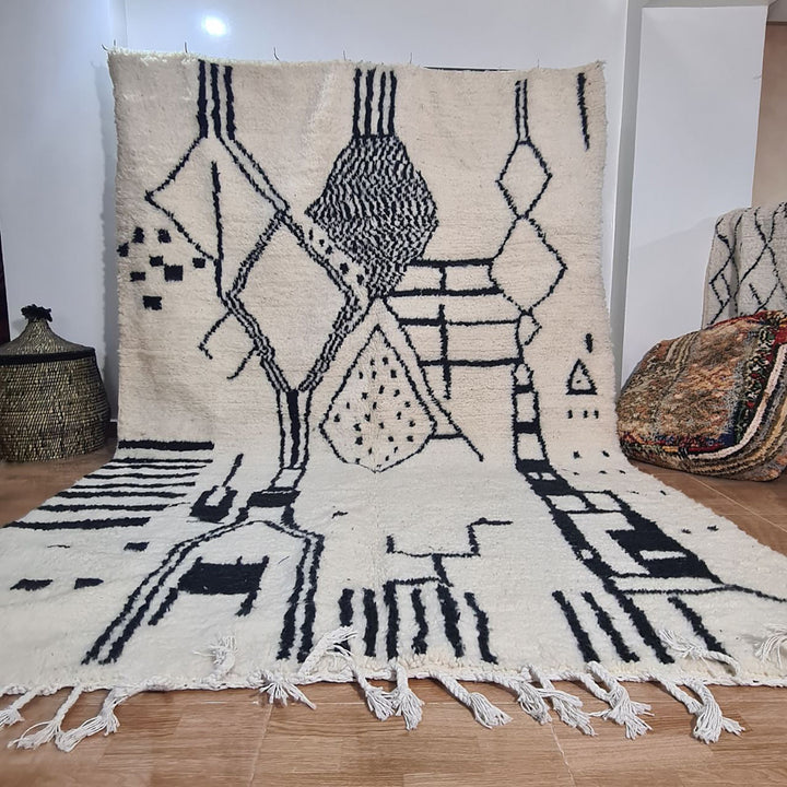 Transform Your Space with the Intricate Design of this Handmade Moroccan Rug 6.5x10ft