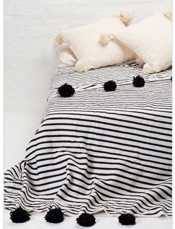 Black White Moroccan pom pom throw blanket,bohemian decor bedcover, blanket sofa, pom pom blanket, Throw Blanket With Tassels