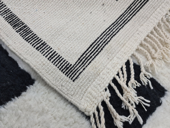 CHECKERED CUSTOM RUG, Tribal Area Rug, Handwoven Rug, Black And White Rug, Berber Moroccan Rug, Handmade Rug, Area Rug, Berber Wool Carpet
