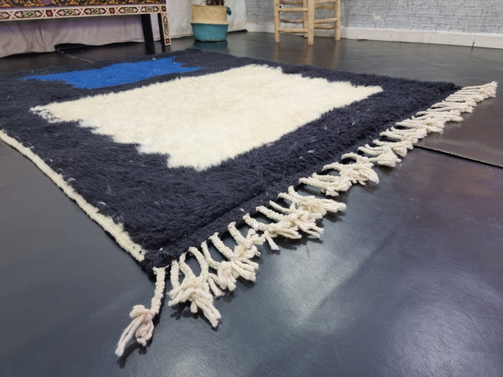 STUNNING BENIOURAIN RUG, Handmade Wool Rug, Moroccan Rug, Abstract Blue And Black Rug, Sheep Wool Rug, Handwoven Rug, Berber Rug, Plain Rug