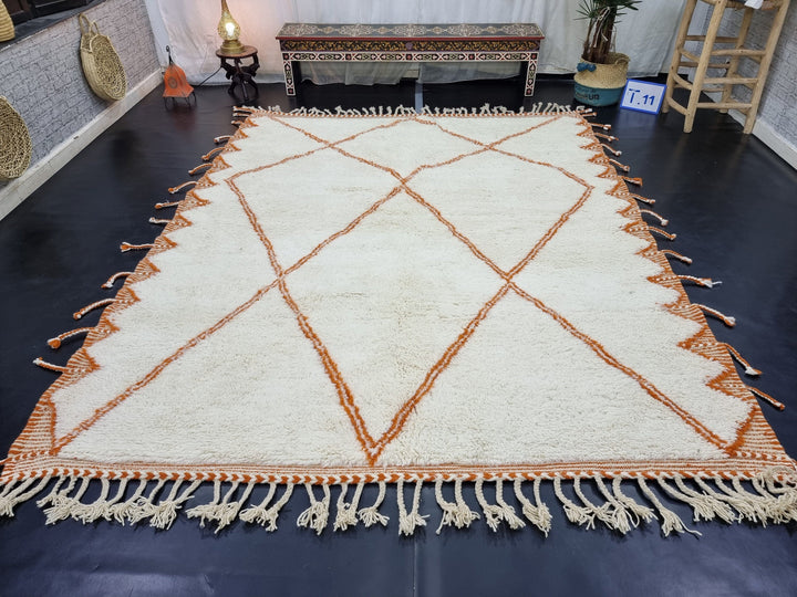 UNIQUE BENIOURAIN RUG, Moroccan Rug, Sheep Wool Rug, Geometric Rug, Orange And White Rug, Handmade Berber Rug, Azilal Rug, Handwoven Rug