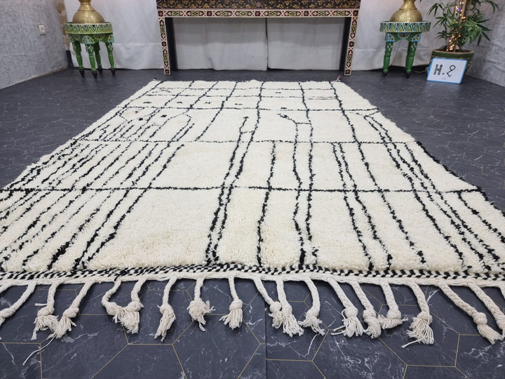 WONDERFUL BENIOURAIN CARPET, Moroccan Handmade Rug, White and Black Rug, Abstract Rug, Handmade Wool Rug, Azilal Berber Rug, Handwoven Rug